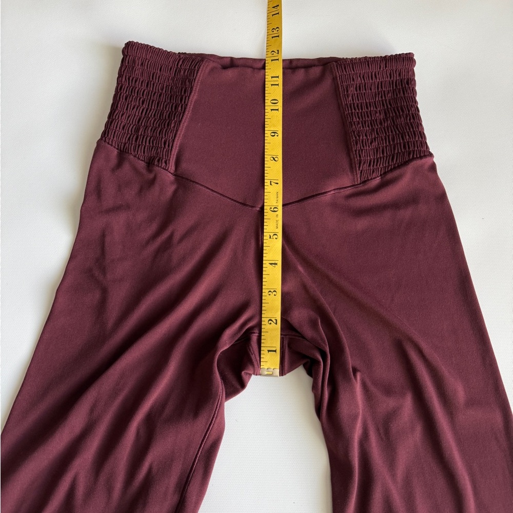 OFFLINE By Aerie Hi-Rise 7/8 Legging Burgundy Size Medium Real Me Medium - Picture 6 of 9